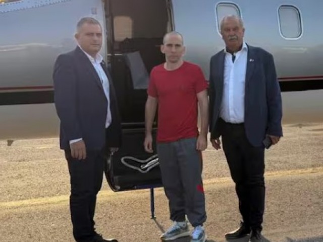 Liberaron al gendarme Nahuel Gallo y regresa a la Argentina